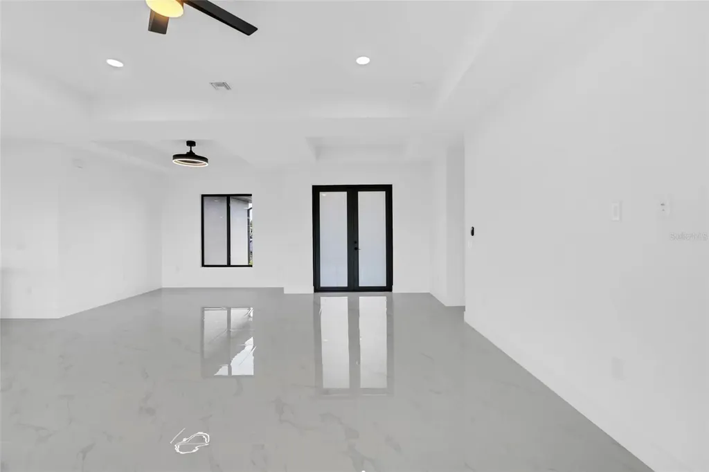 2915 23rd Street SW Lehigh Acres FL 33976