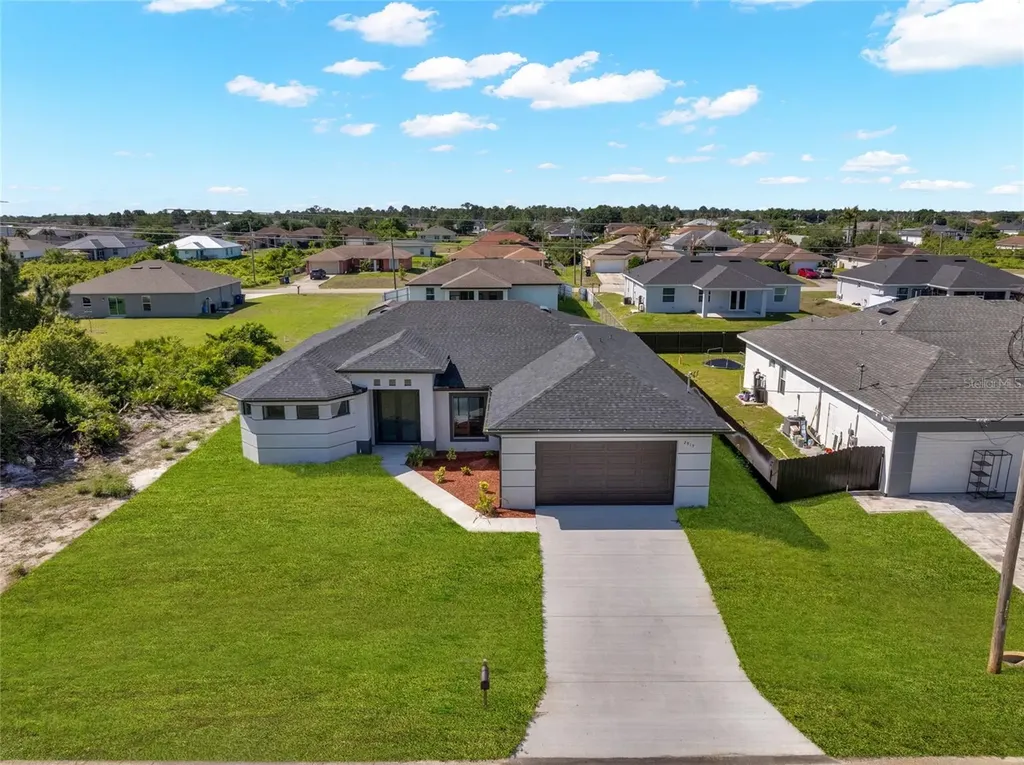 2915 23rd Street SW Lehigh Acres FL 33976