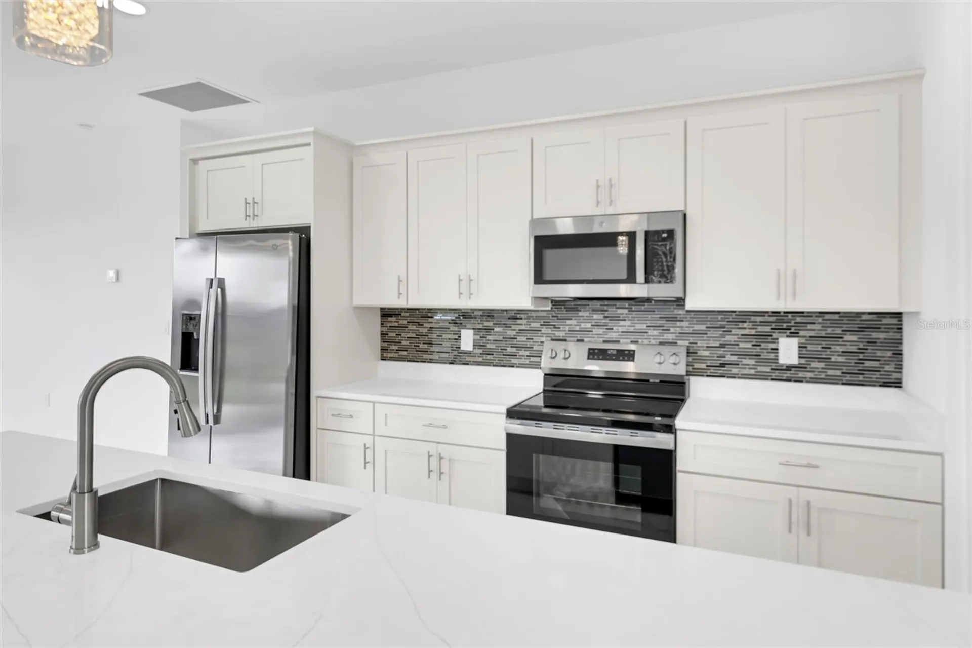 2915 23rd Street SW Lehigh Acres FL 33976