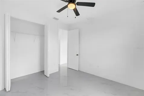 2915 23rd Street SW Lehigh Acres FL 33976