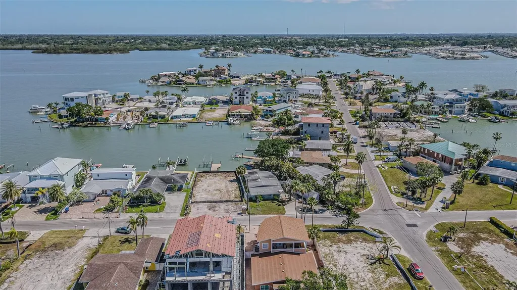 16101 4th Street E Redington Beach FL 33708