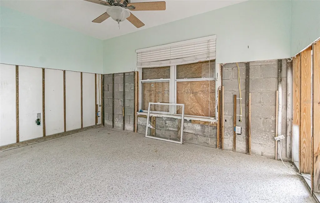 16101 4th Street E Redington Beach FL 33708