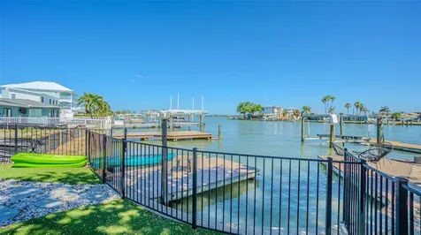 16101 4th Street E Redington Beach FL 33708