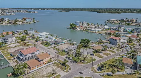16101 4th Street E Redington Beach FL 33708