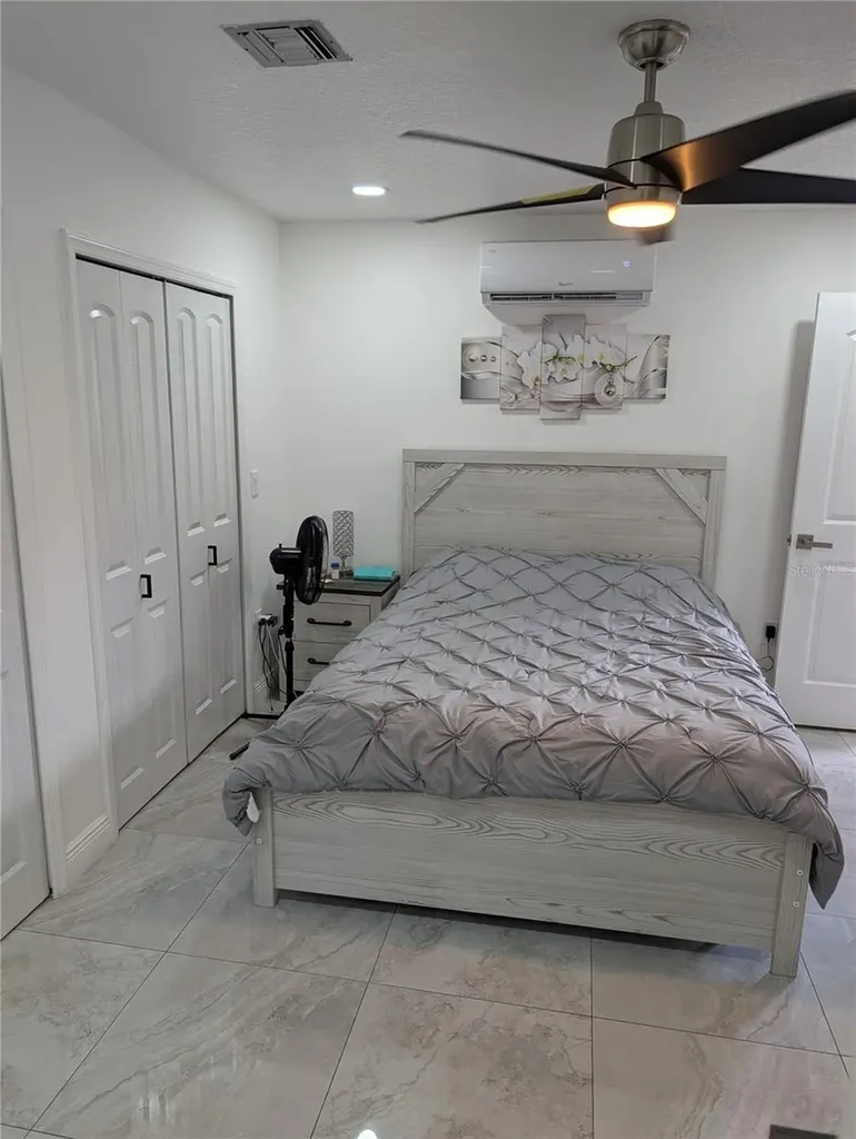 911 Bear Lake Road Apopka FL 32703