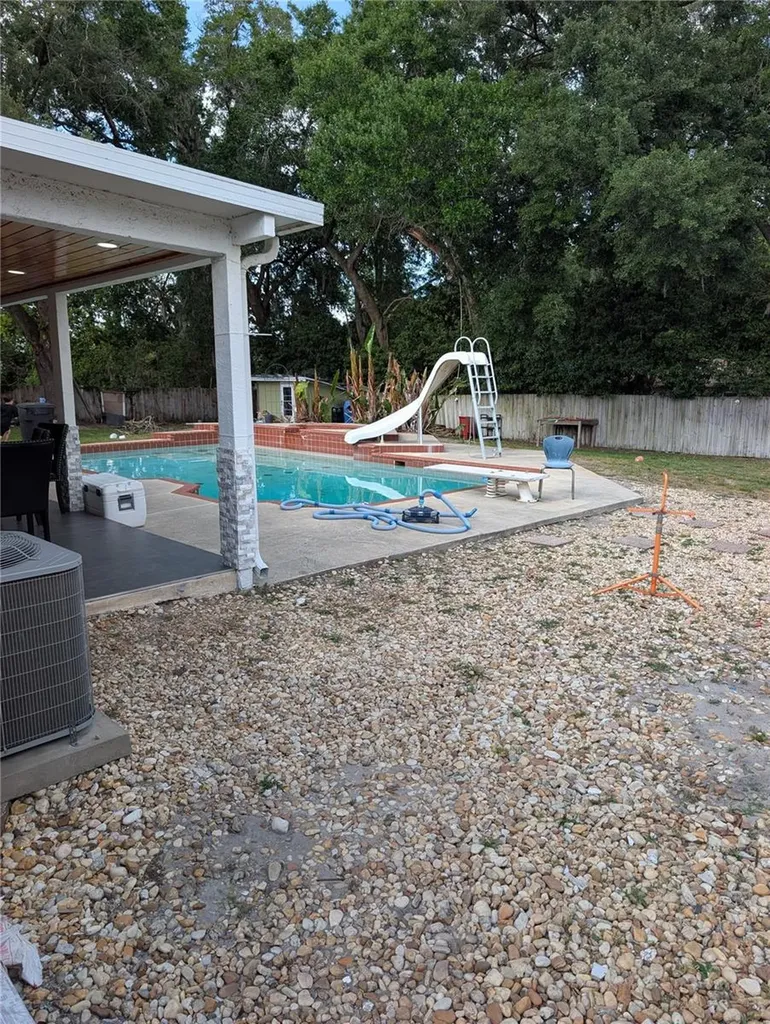 911 Bear Lake Road Apopka FL 32703