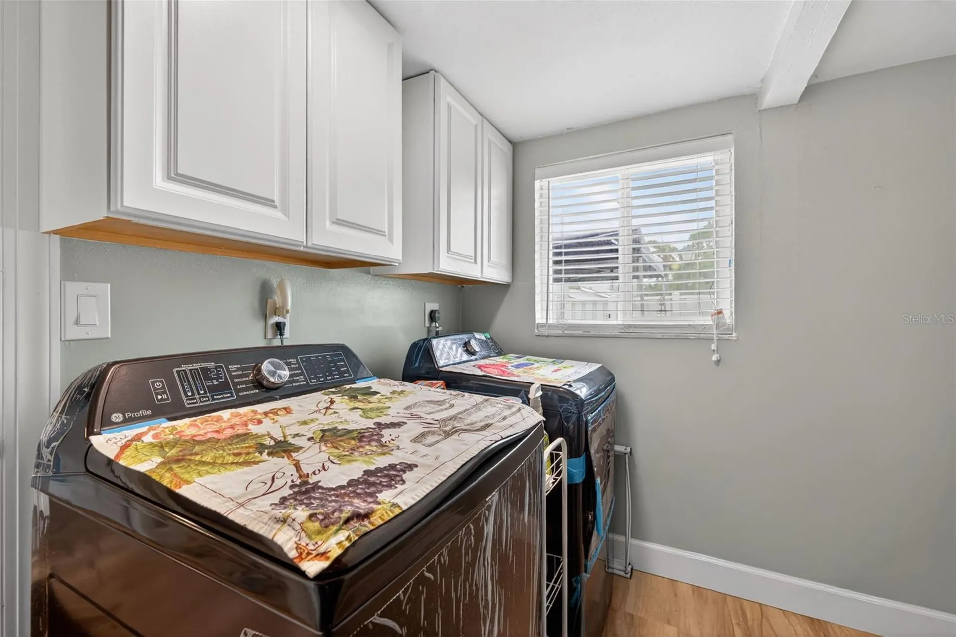 6537 Cape Hatteras Way NE St Petersburg FL 33702