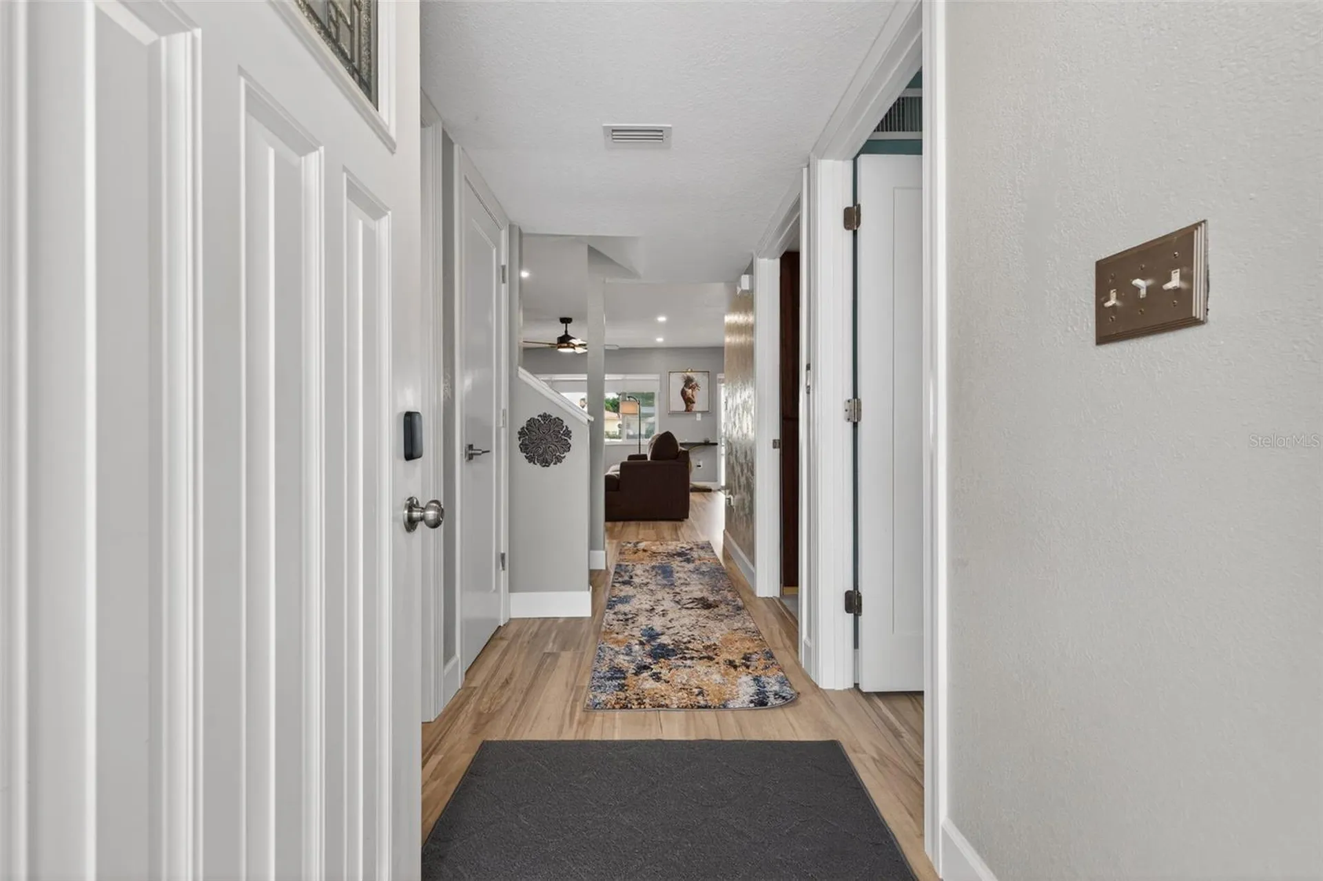 6537 Cape Hatteras Way NE St Petersburg FL 33702