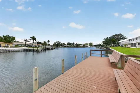 6537 Cape Hatteras Way NE St Petersburg FL 33702