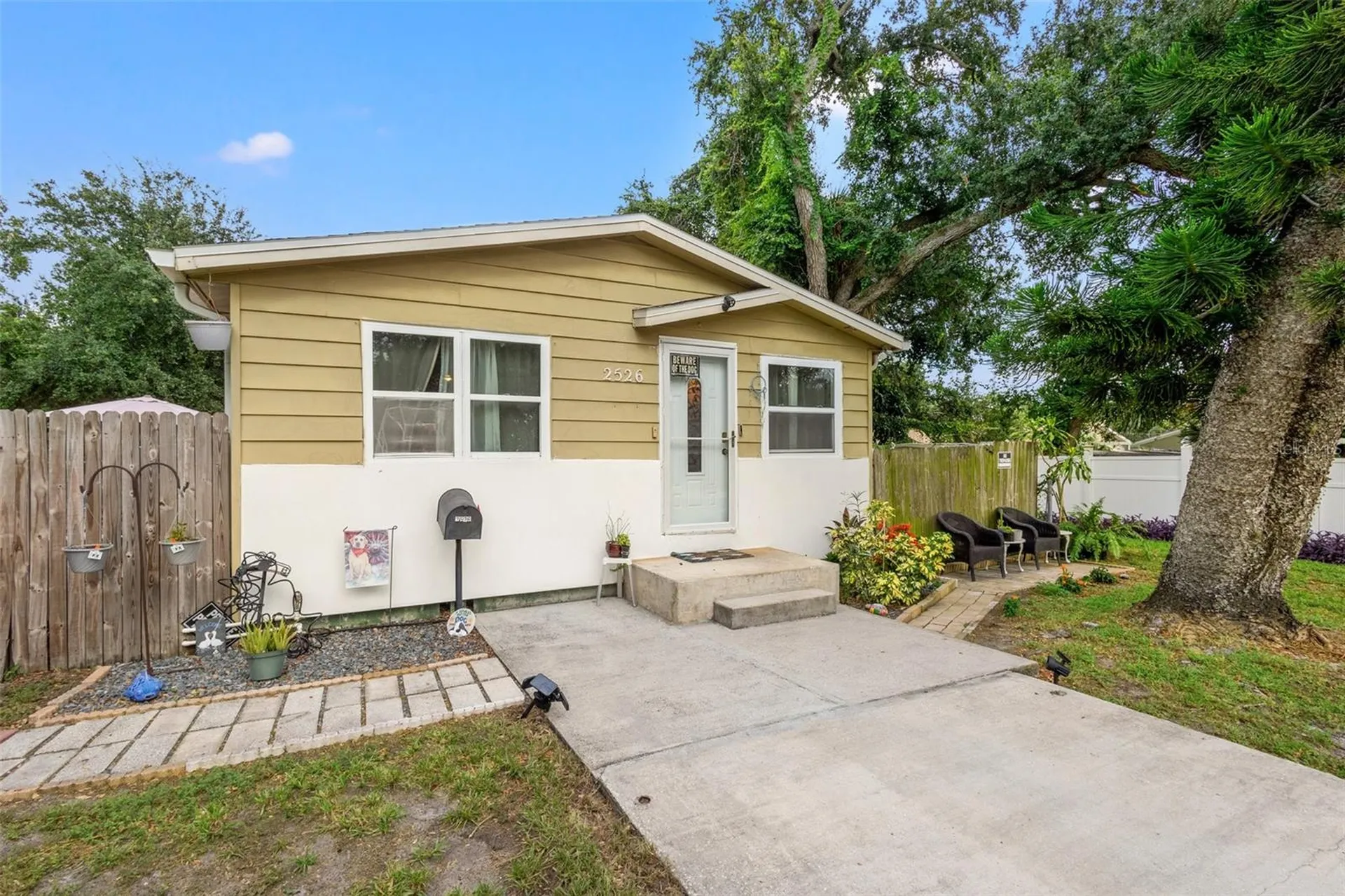 2526 26th Street S St Petersburg FL 33712