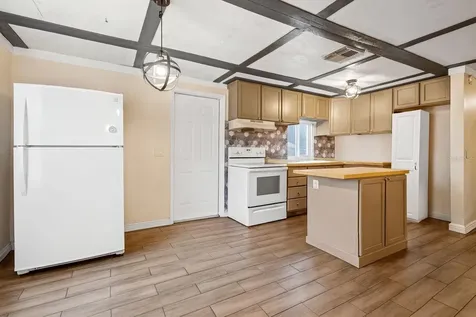 2526 26th Street S St Petersburg FL 33712