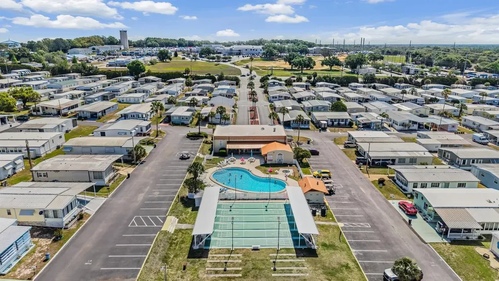 7048 El Meyers Street Zephyrhills FL 33541