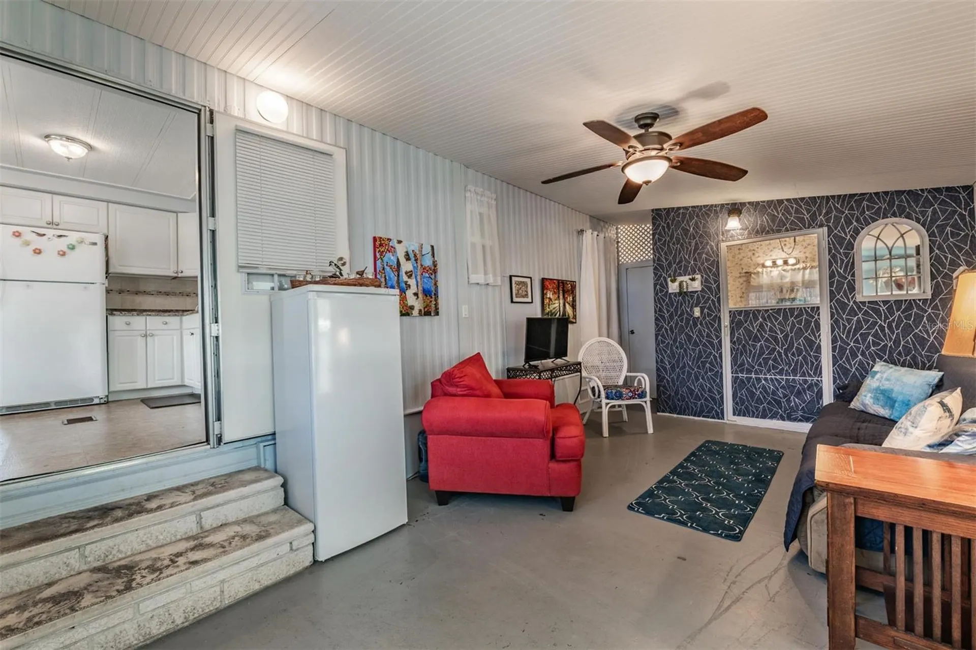7048 El Meyers Street Zephyrhills FL 33541