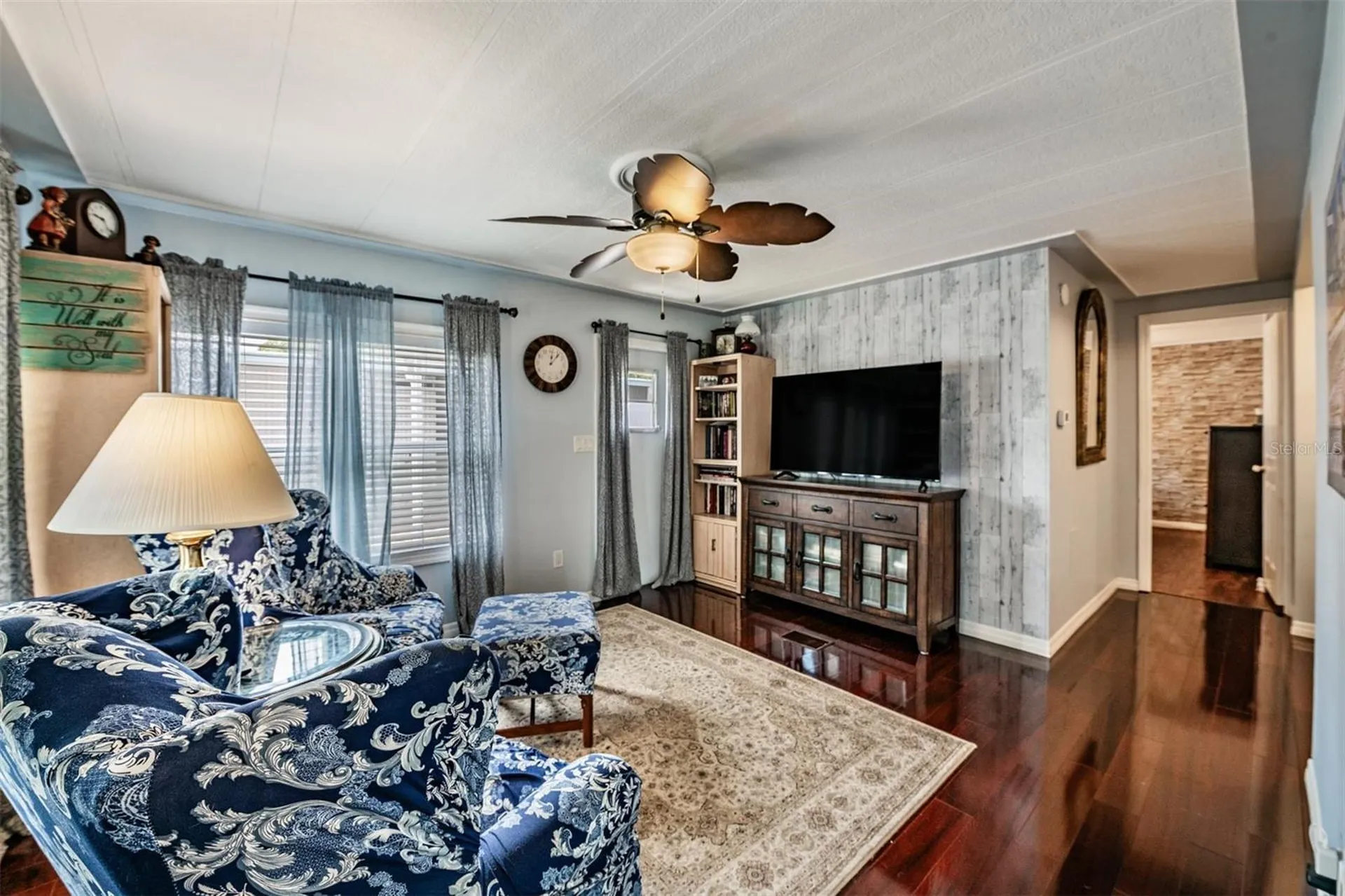 7048 El Meyers Street Zephyrhills FL 33541