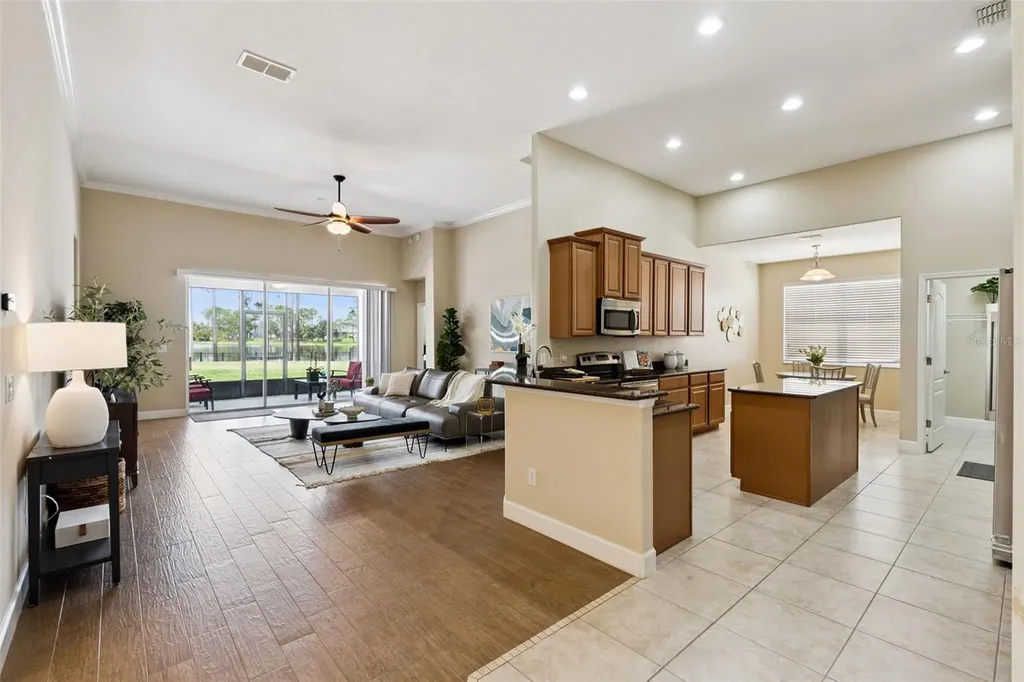 14868 Cableshire Way Orlando FL 32824