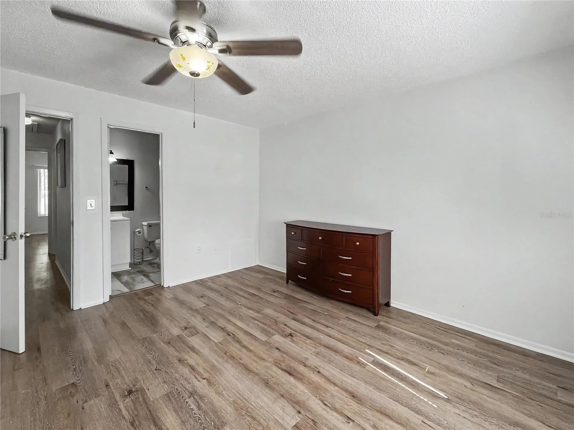 2752 Hidden Lake Boulevard Sarasota FL 34237