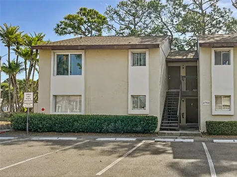 2752 Hidden Lake Boulevard Sarasota FL 34237
