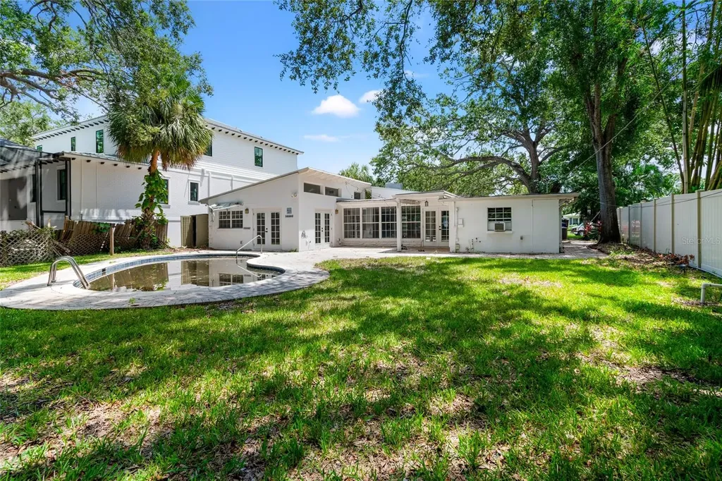 614 Ontario Avenue Tampa FL 33606