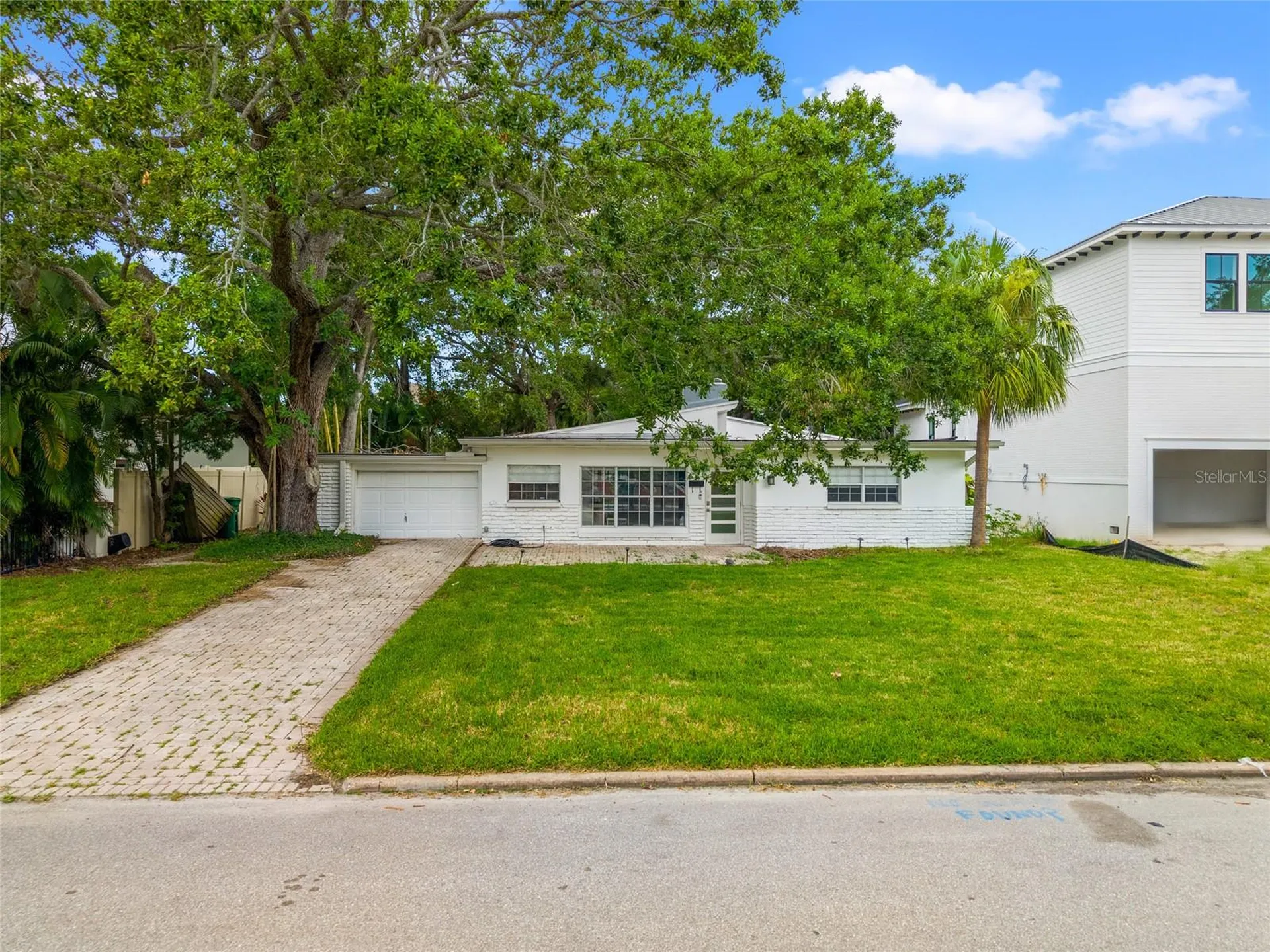614 Ontario Avenue Tampa FL 33606