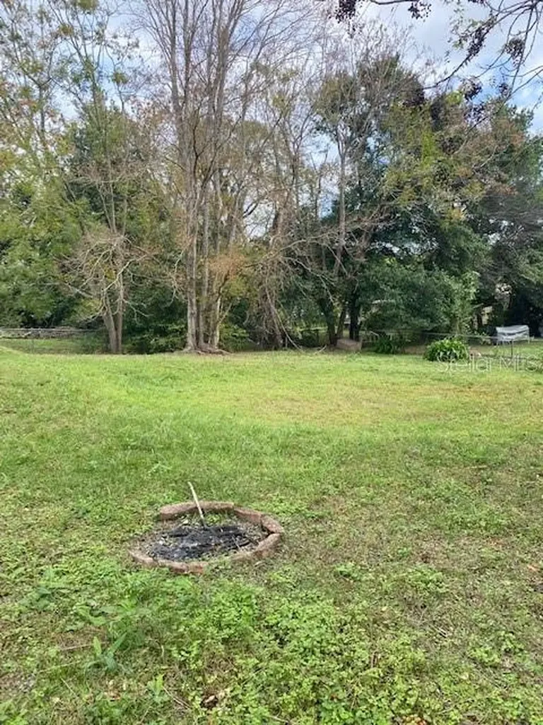 12 Spring Loop Ocala FL 34472