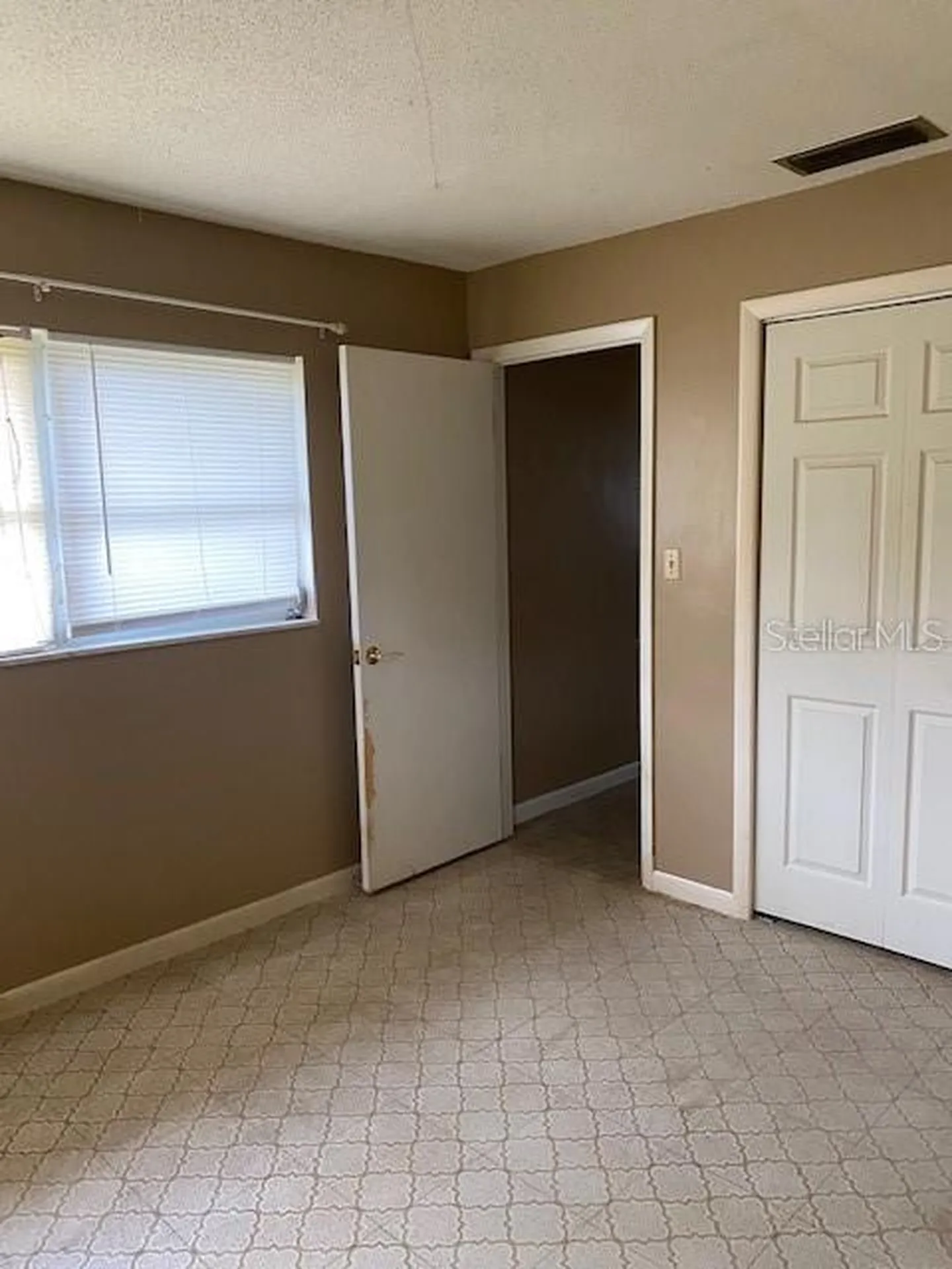 12 Spring Loop Ocala FL 34472