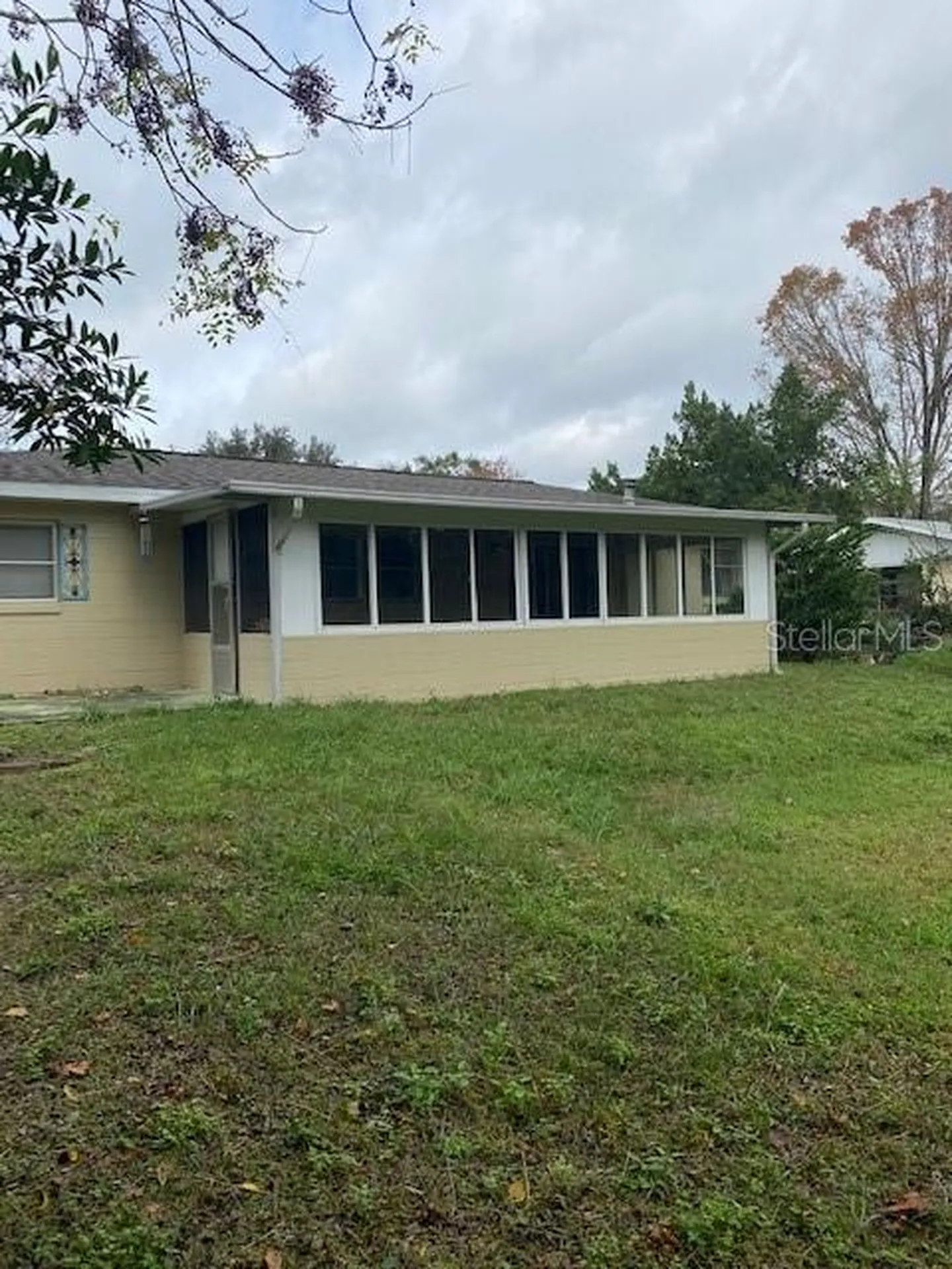 12 Spring Loop Ocala FL 34472