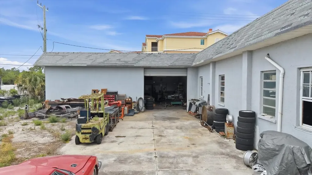 629 E Venice Avenue Venice FL 34285