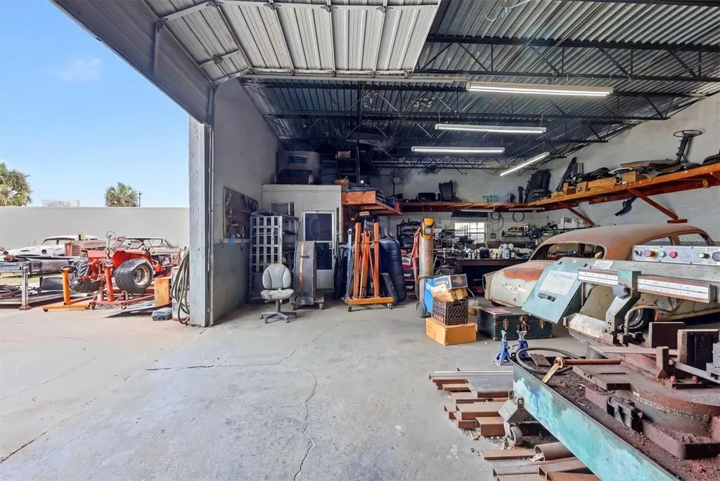 629 E Venice Avenue Venice FL 34285