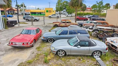 629 E Venice Avenue Venice FL 34285