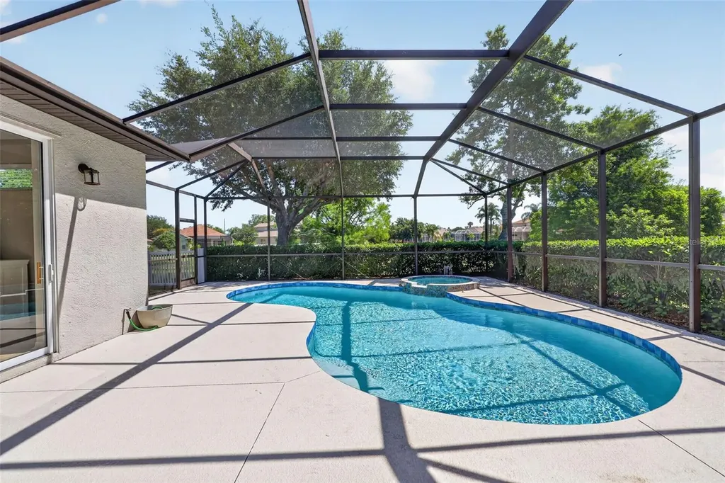 13332 Purple Finch Circle Lakewood Ranch FL 34202