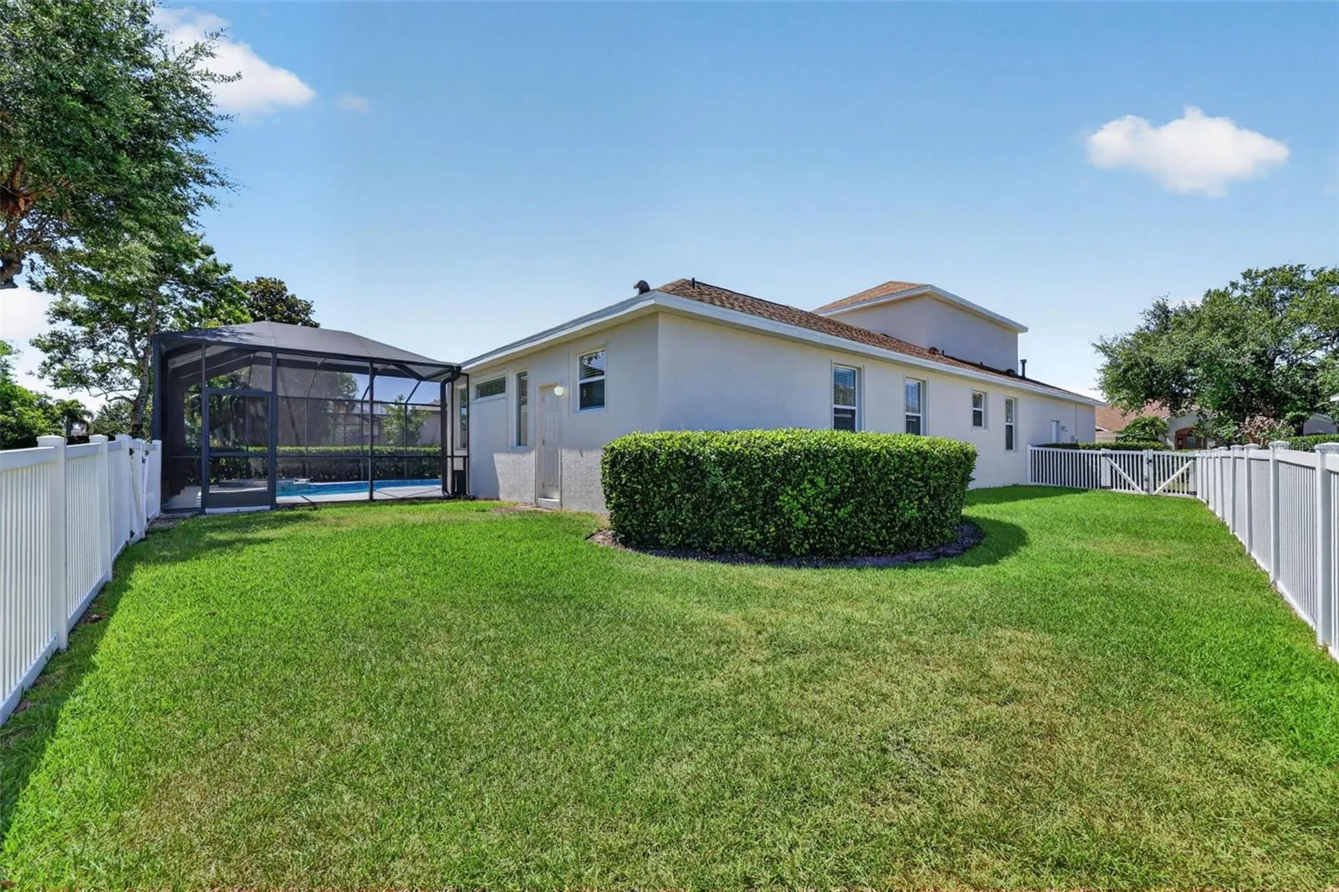 13332 Purple Finch Circle Lakewood Ranch FL 34202