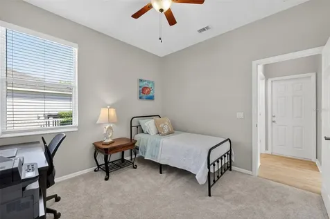 13332 Purple Finch Circle Lakewood Ranch FL 34202