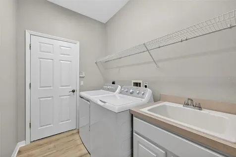 13332 Purple Finch Circle Lakewood Ranch FL 34202