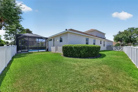 13332 Purple Finch Circle Lakewood Ranch FL 34202