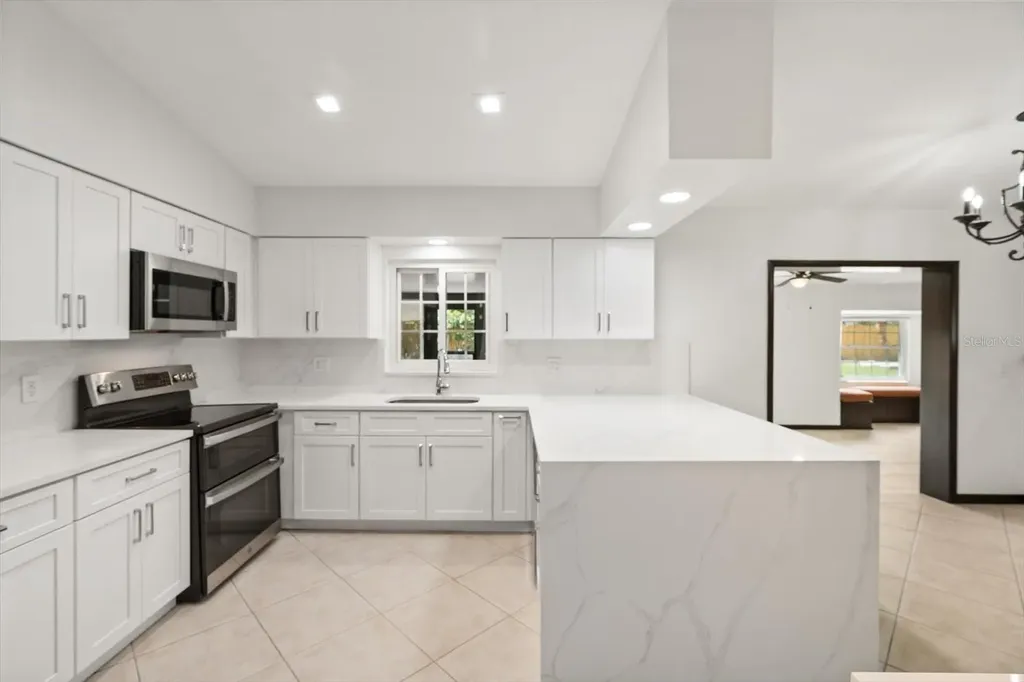 4940 Caspian Court Orlando FL 32819