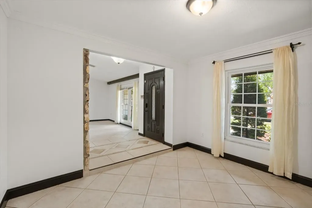 4940 Caspian Court Orlando FL 32819
