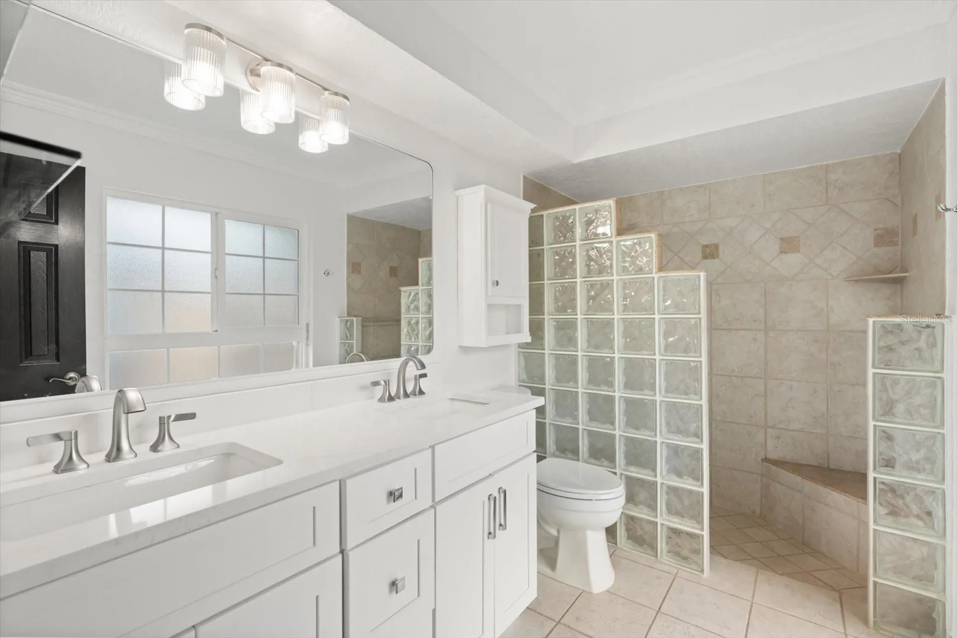 4940 Caspian Court Orlando FL 32819