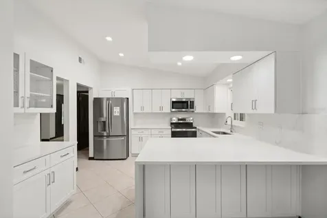 4940 Caspian Court Orlando FL 32819