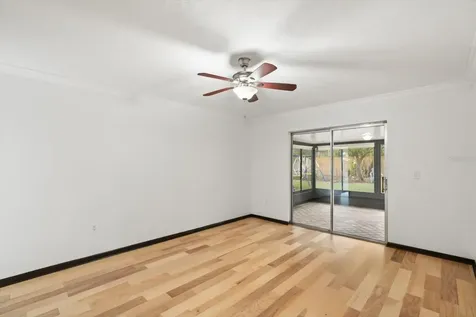 4940 Caspian Court Orlando FL 32819