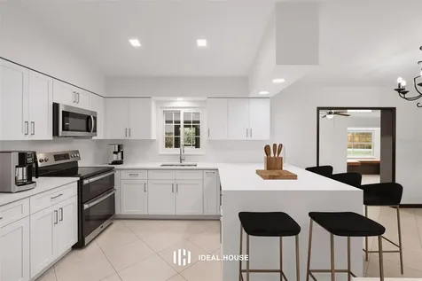 4940 Caspian Court Orlando FL 32819