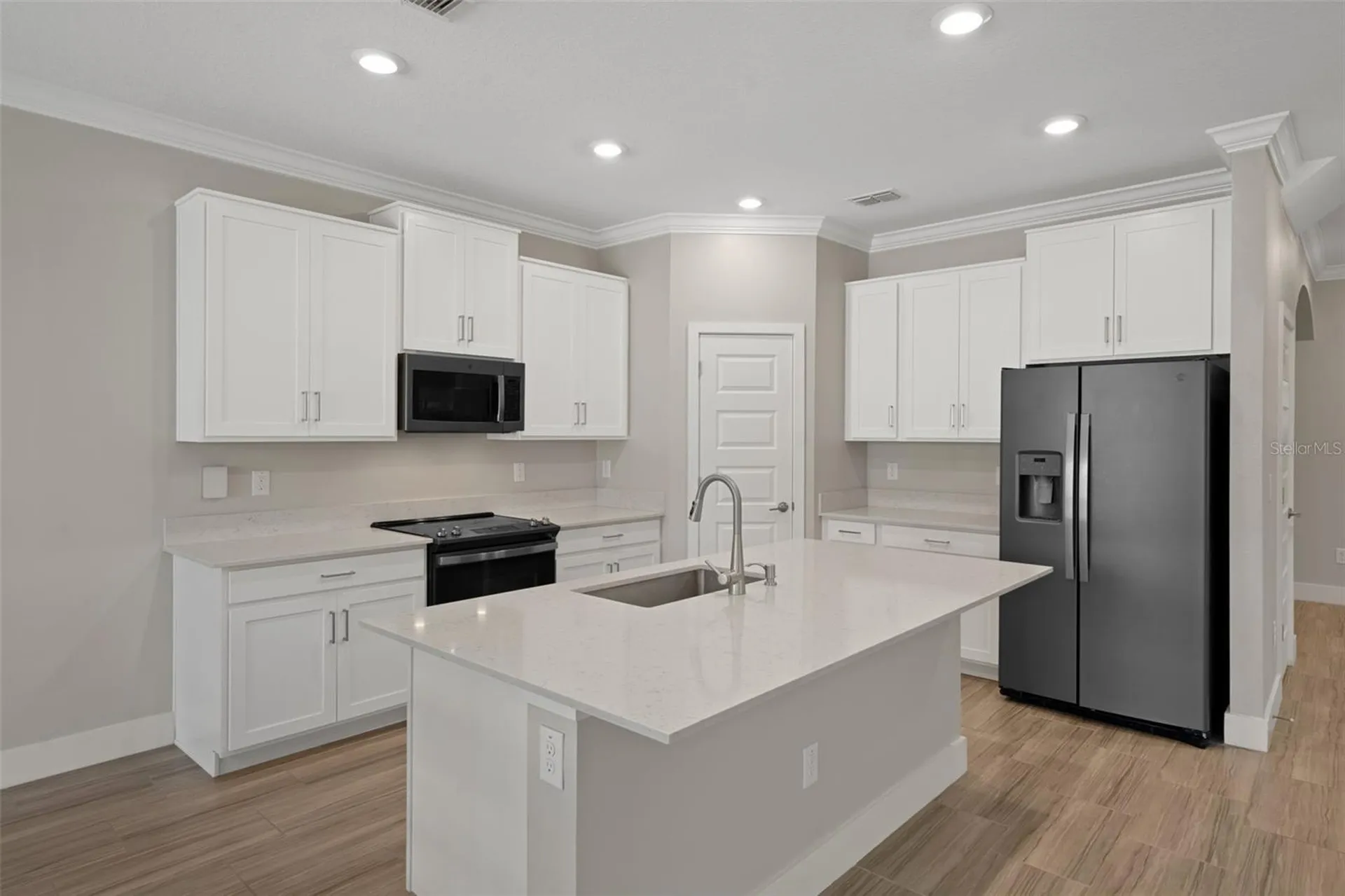 9707 Wild Begonia Loop Land O Lakes FL 34637