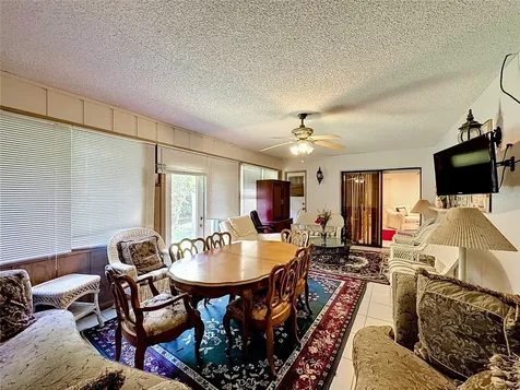 12821 86th Road N West Palm Beach FL 33412