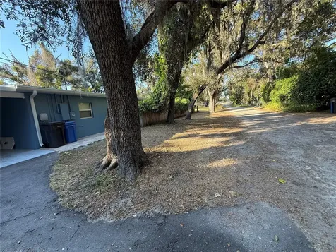 Lakeside Drive Brandon FL 33510