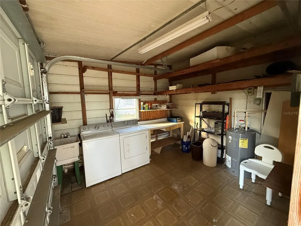 27 S Bobwhite Road Wildwood FL 34785