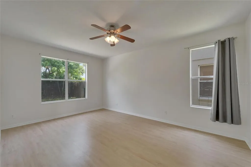 411 Durham Shore Court Apollo Beach FL 33572