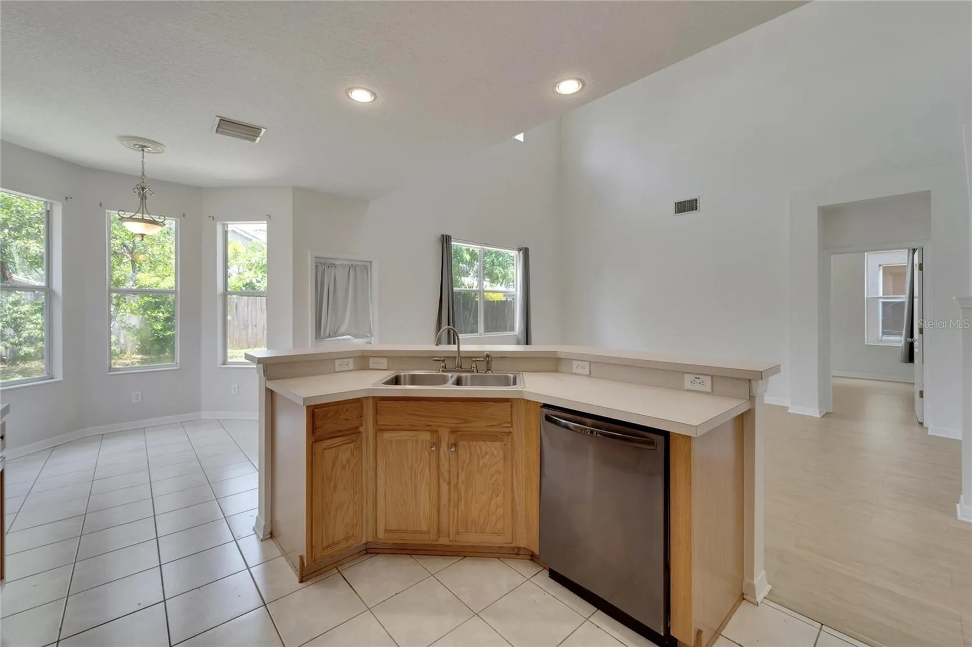 411 Durham Shore Court Apollo Beach FL 33572