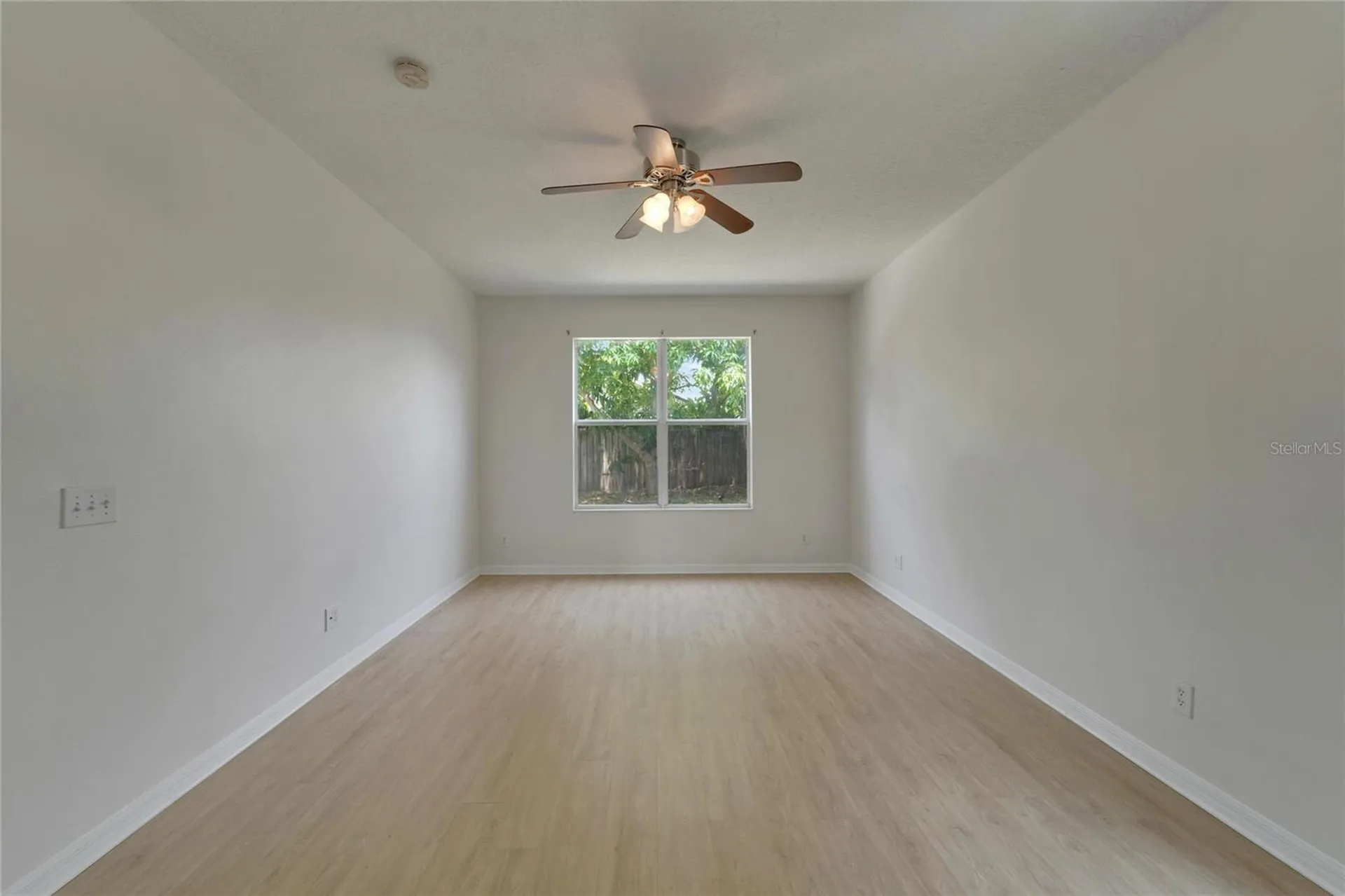 411 Durham Shore Court Apollo Beach FL 33572