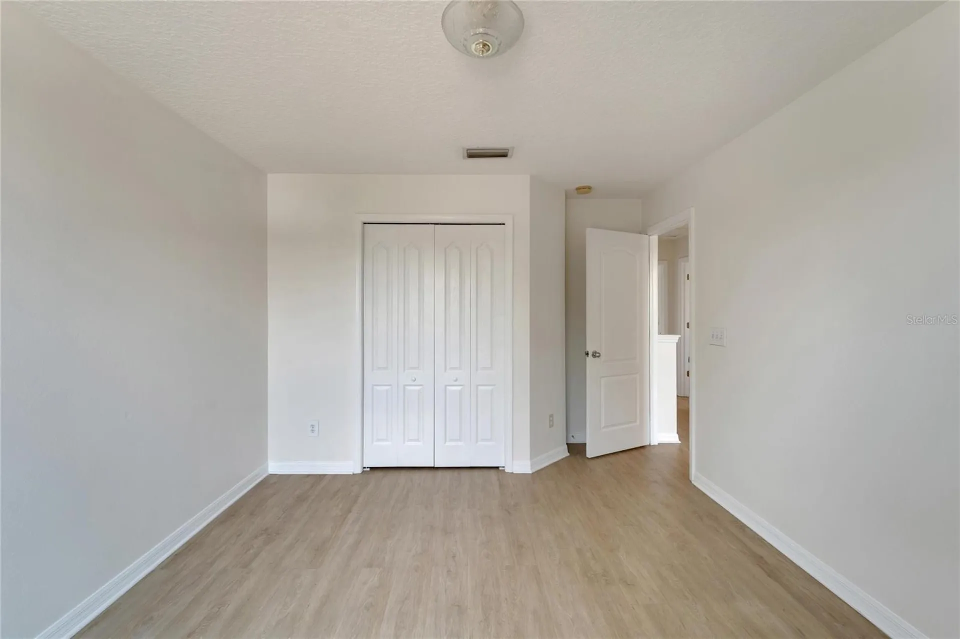 411 Durham Shore Court Apollo Beach FL 33572