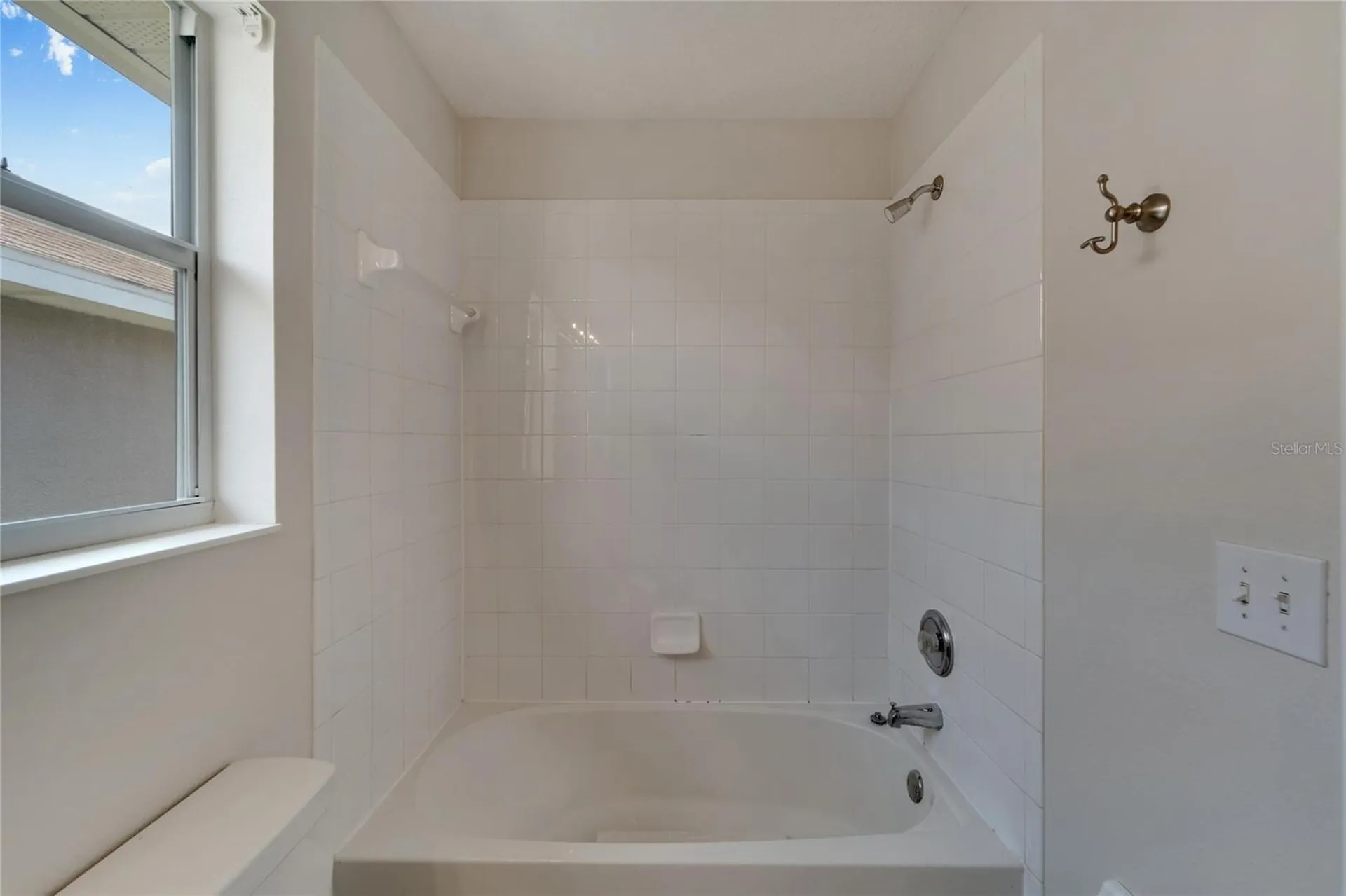 411 Durham Shore Court Apollo Beach FL 33572