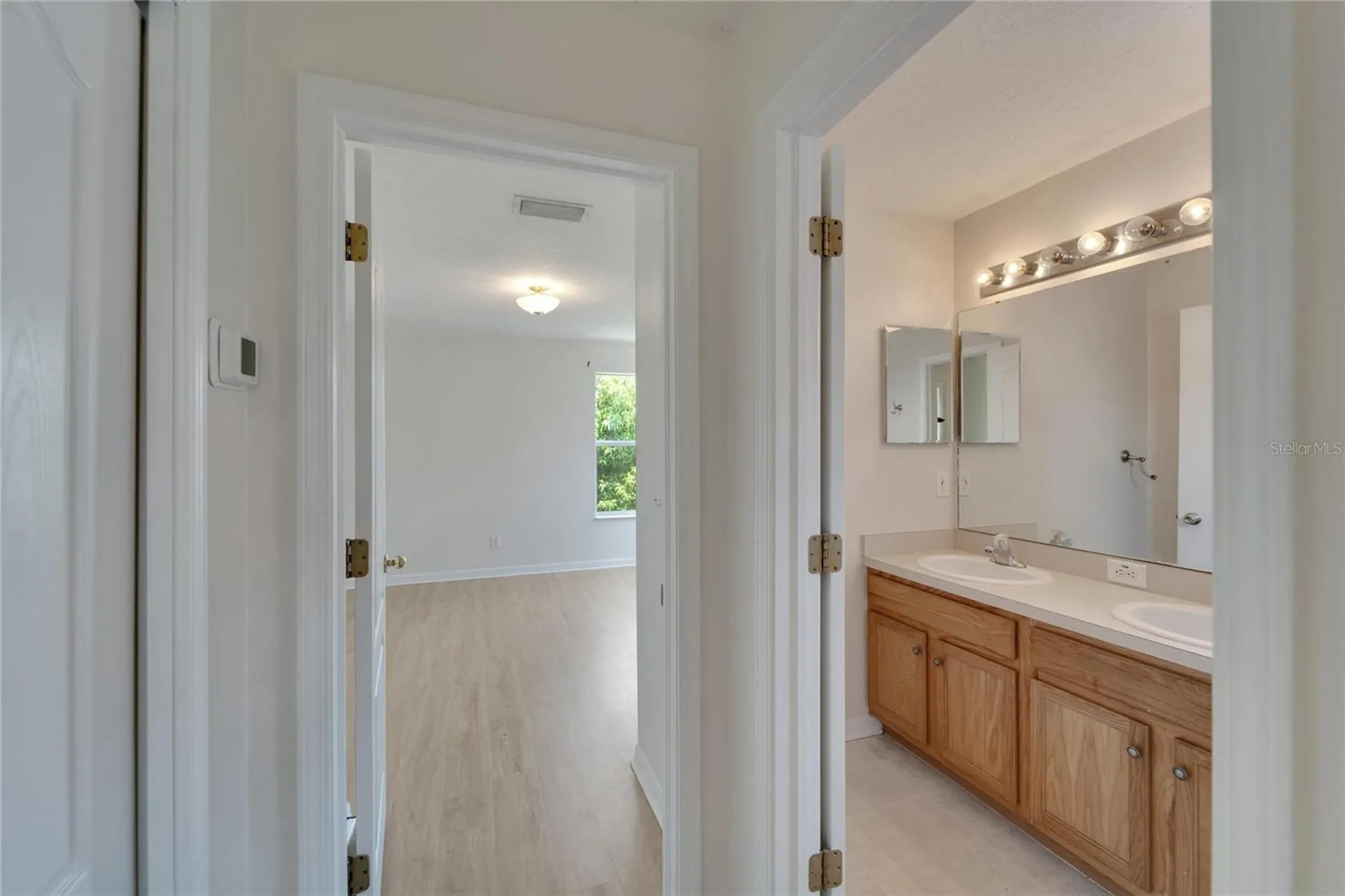 411 Durham Shore Court Apollo Beach FL 33572